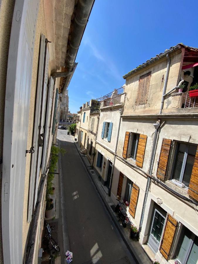Le Refuge Des Arenes Arles Exterior foto